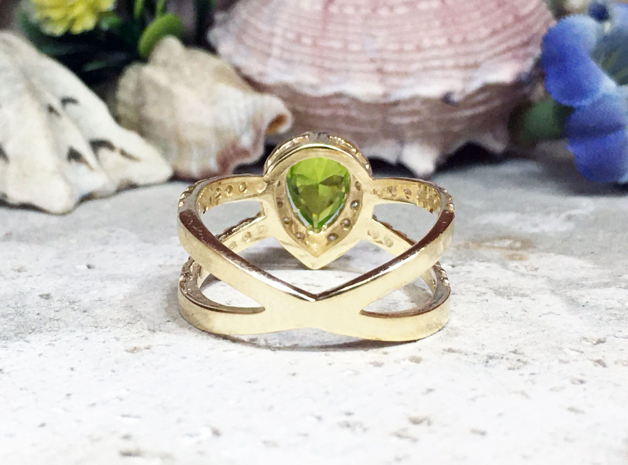 Peridot Ring - August Birthstone Jewelry - Statement Ring - Gold Ring - Engagement Ring - Teardrop Ring - Cocktail Ring - Prong Ring