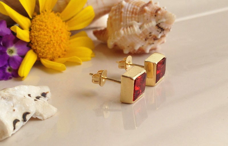 January Birthstone Jewelry - Garnet Earrings - Square Earrings - Post Earrings - Delicate Studs - Simple Earrings - Gold Studs