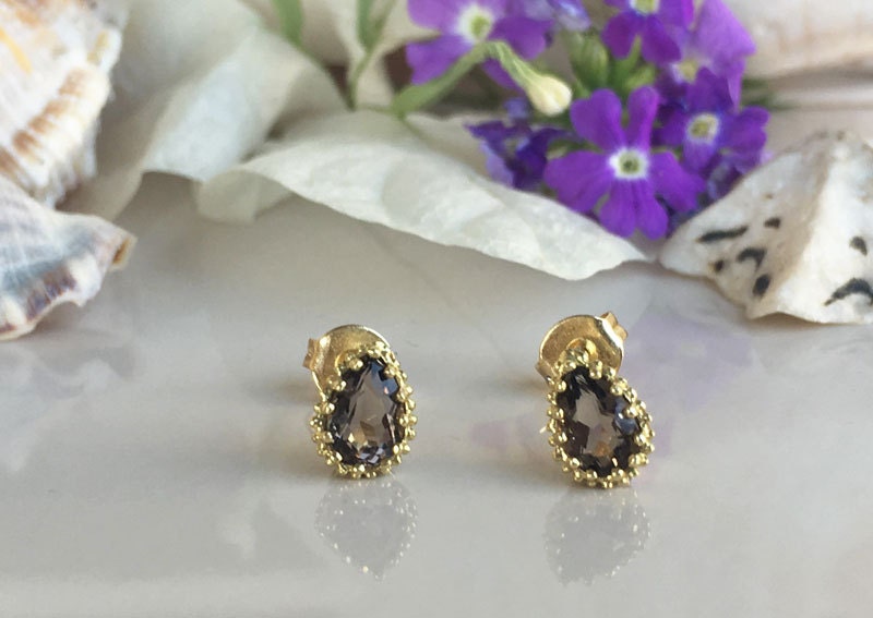 Smoky Quartz Earrings - Pear-Shaped Smoky Quartz Gemstone Small Stud Earrings