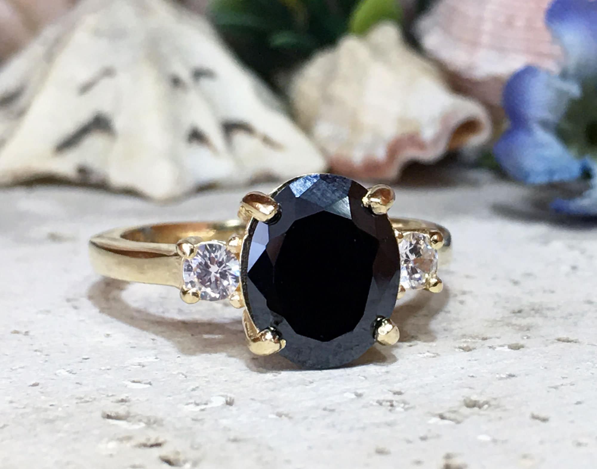 Onyx Ring - Black Onyx Ring - Gold Ring - Gemstone Band - Statement Ring - Engagement Ring - Oval Ring - Cocktail Ring - December BIrthstone