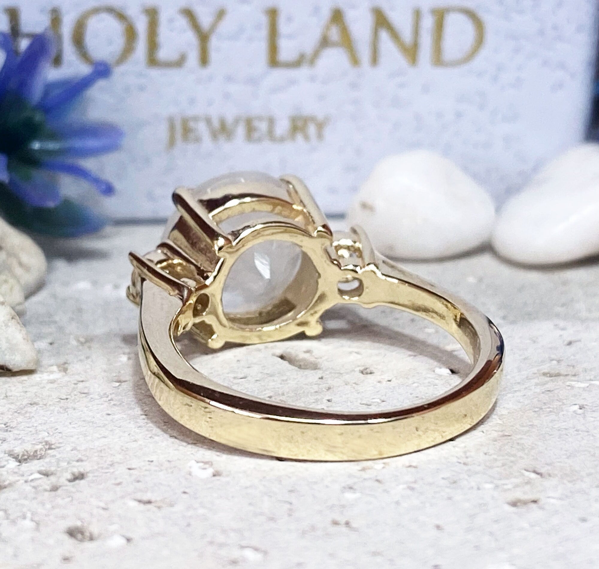 Rainbow Moonstone Ring - June Birthstone - Statement Ring - Gold Ring - Engagement Ring - Round Ring - Cocktail Ring - Prong Ring