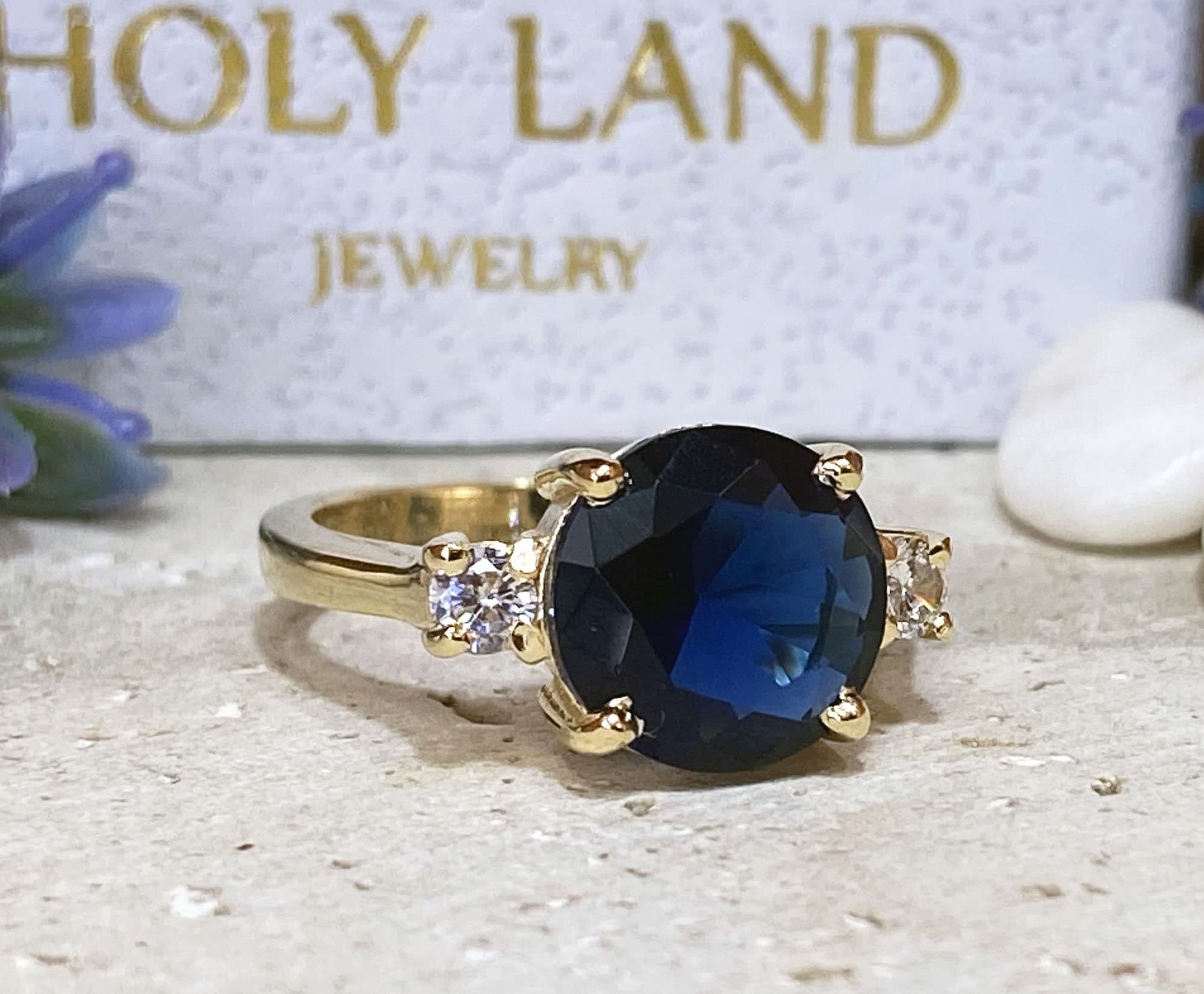 Blue Sapphire Ring - September Birthstone - Statement Ring - Gold Ring - Engagement Ring - Round Ring - Cocktail Ring - Prong Ring