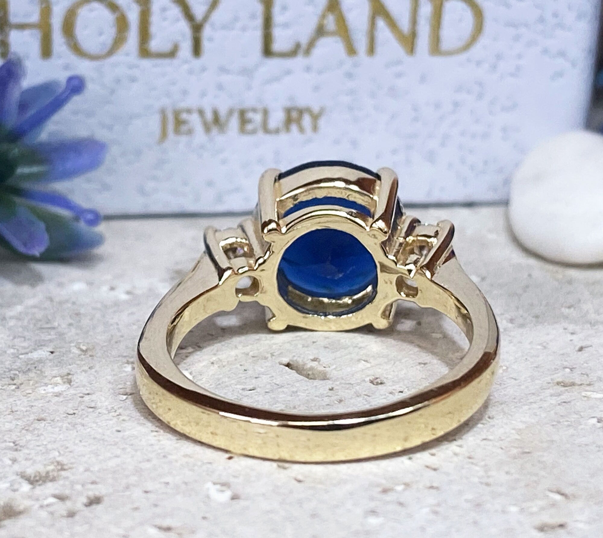 Blue Sapphire Ring - September Birthstone - Statement Ring - Gold Ring - Engagement Ring - Round Ring - Cocktail Ring - Prong Ring