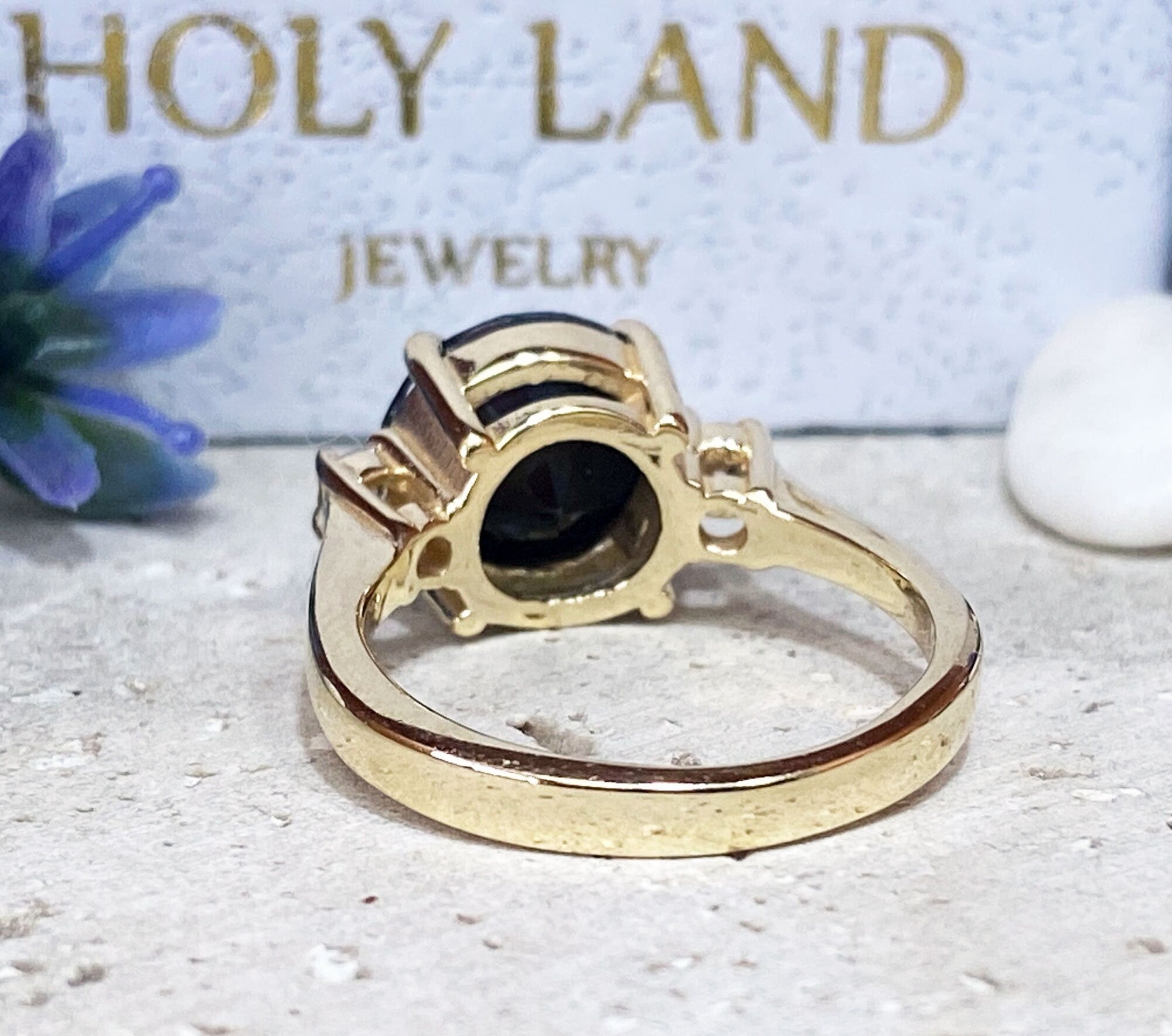 Black Onyx Ring - December Birthstone - Statement Ring - Gold Ring - Engagement Ring - Round Ring - Cocktail Ring - Prong Ring - Party Ring