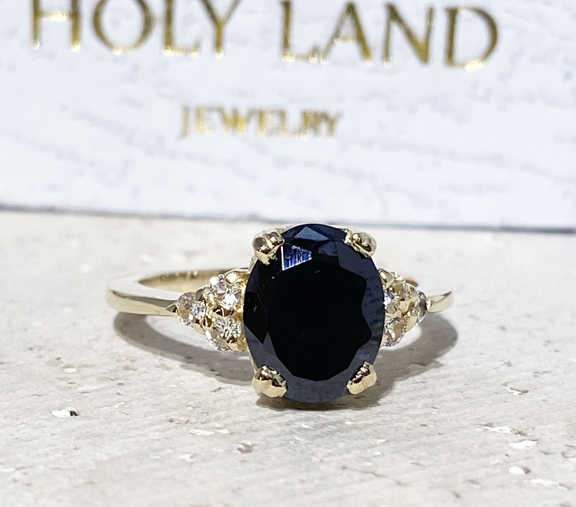 Onyx Ring - Black Onyx Ring - Gold Ring - Gemstone Band - Statement Ring - Engagement Ring - Oval Ring - Cocktail Ring - December BIrthstone