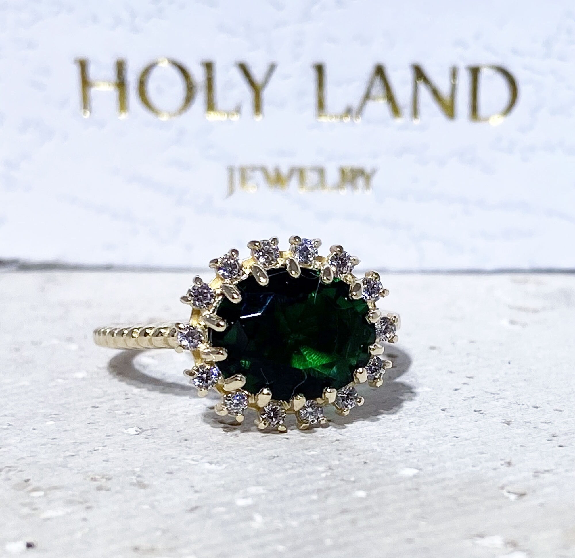 Emerald Ring - May Birthstone - Gold Ring - Gemstone Band - Statement Ring - Engagement Ring - Oval Ring - Cocktail Ring - Prong Ring