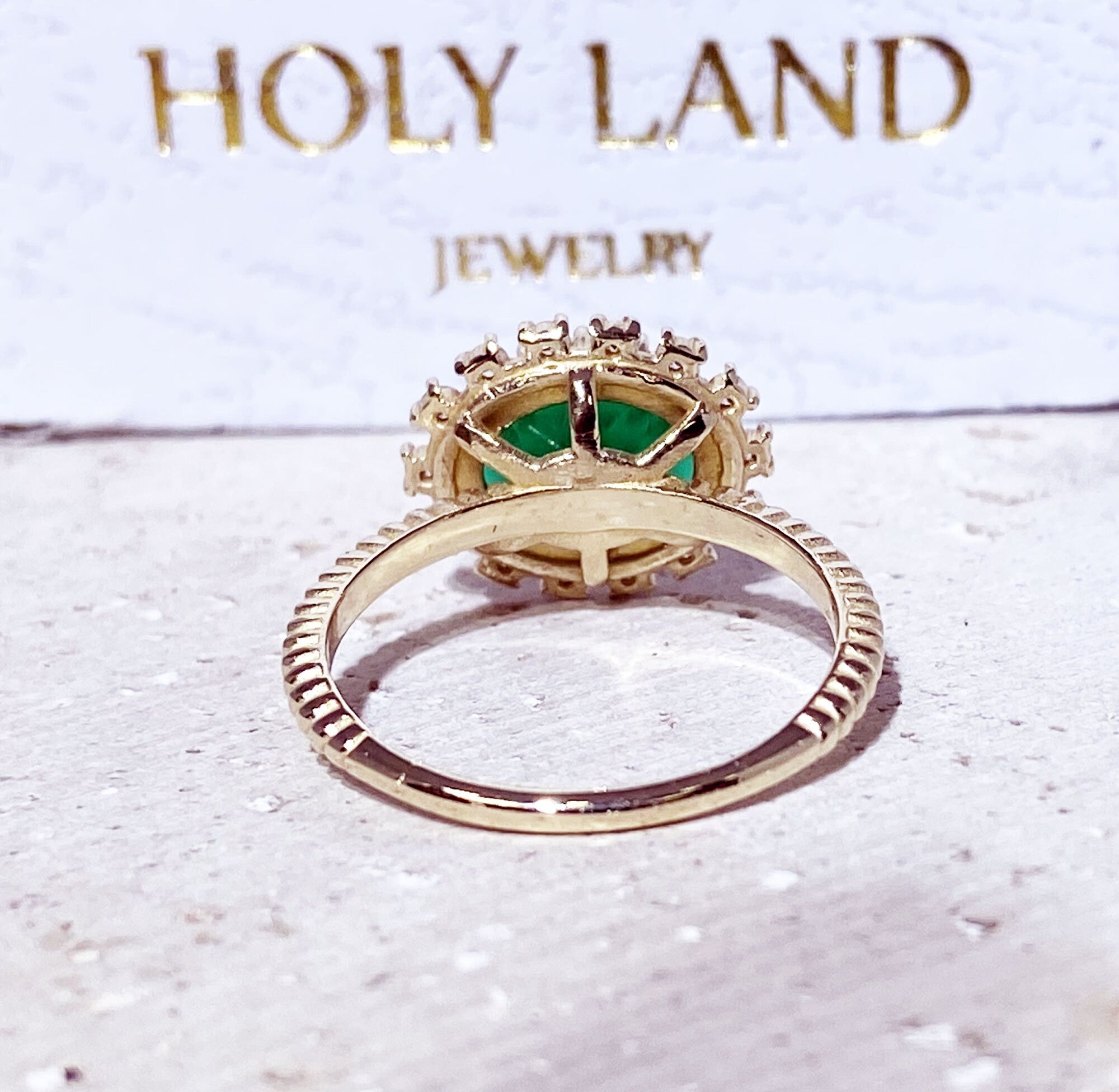 Emerald Ring - May Birthstone - Gold Ring - Gemstone Band - Statement Ring - Engagement Ring - Oval Ring - Cocktail Ring - Prong Ring